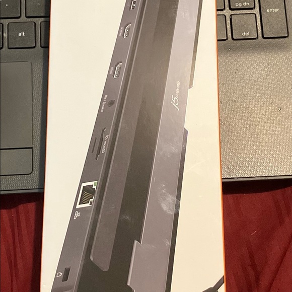 J5create USB-C  Dual HDMI Docking station 10 in 1 - Picture 4 of 5